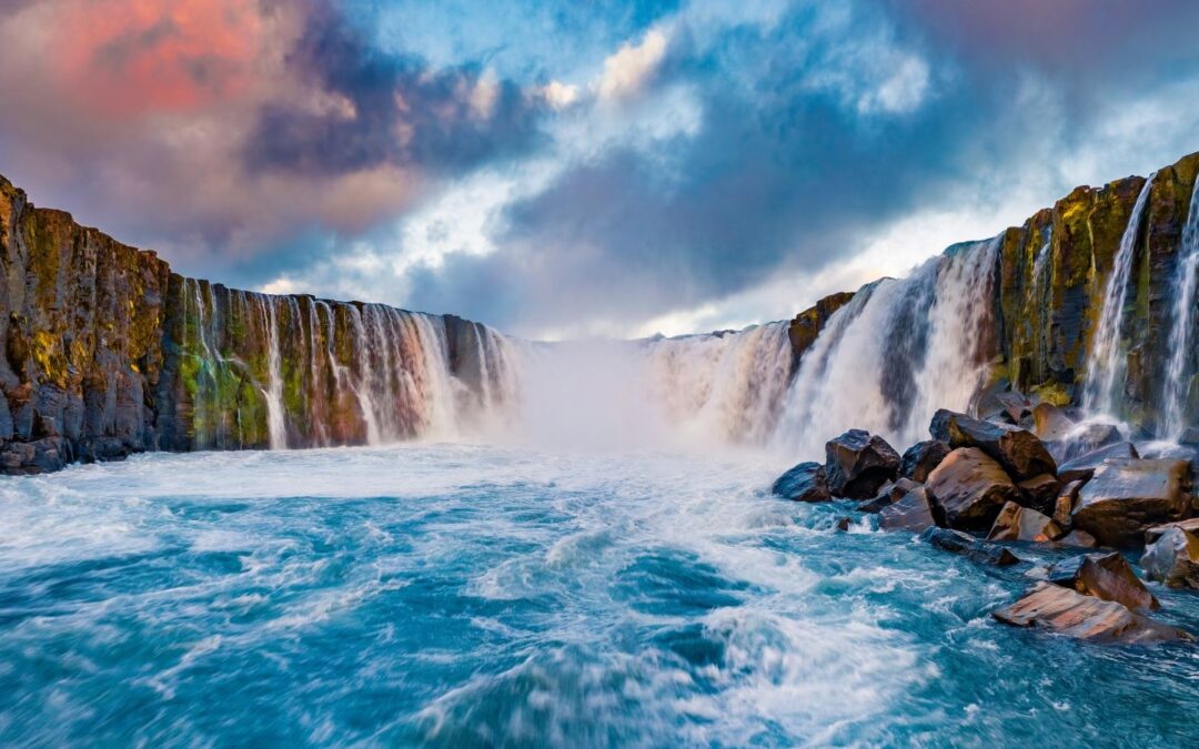 Cascate Islanda: 3 escursioni a piedi da non perdere