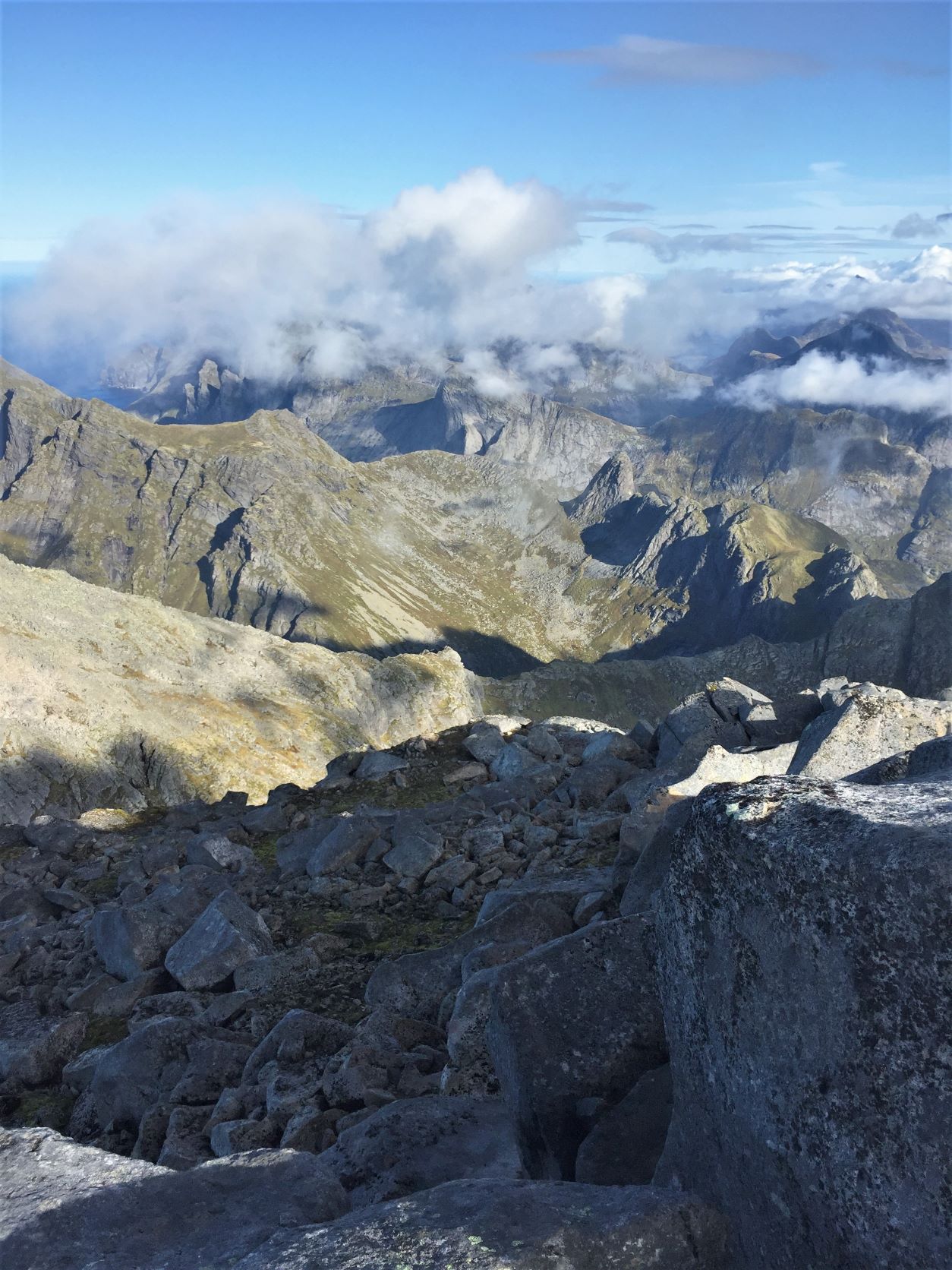 isole lofoten, hermannsdalstinden