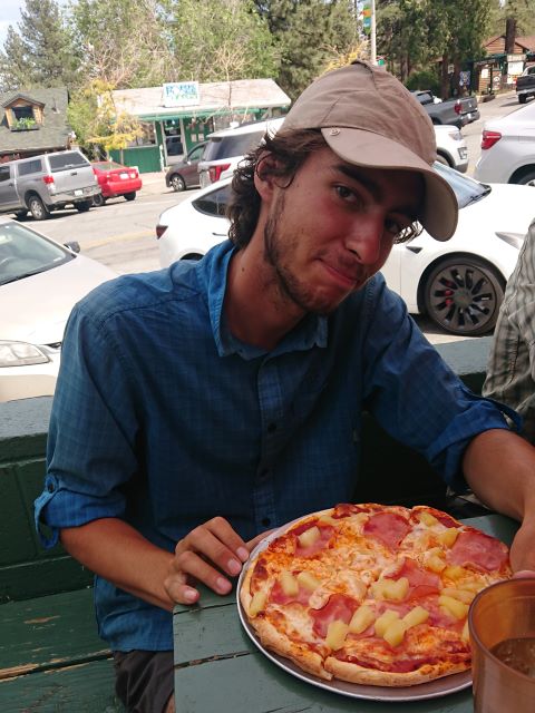 ananas pizza thru hiker