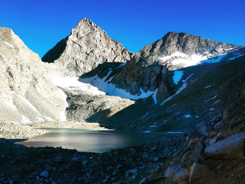 sierra nevada lake