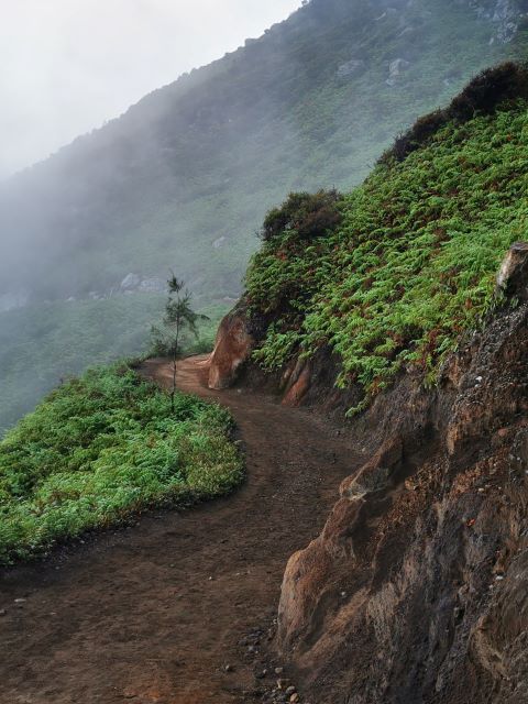 kawah ijen trail