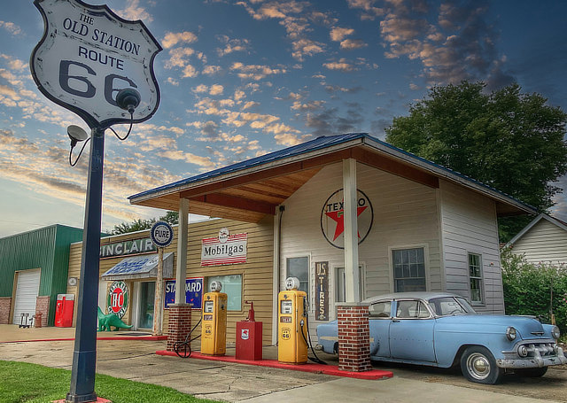 old-texaco-station-route66-williamsville-illinois