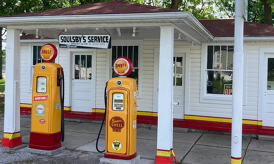 soulsby-service-station-route66-mt-olive-illinois