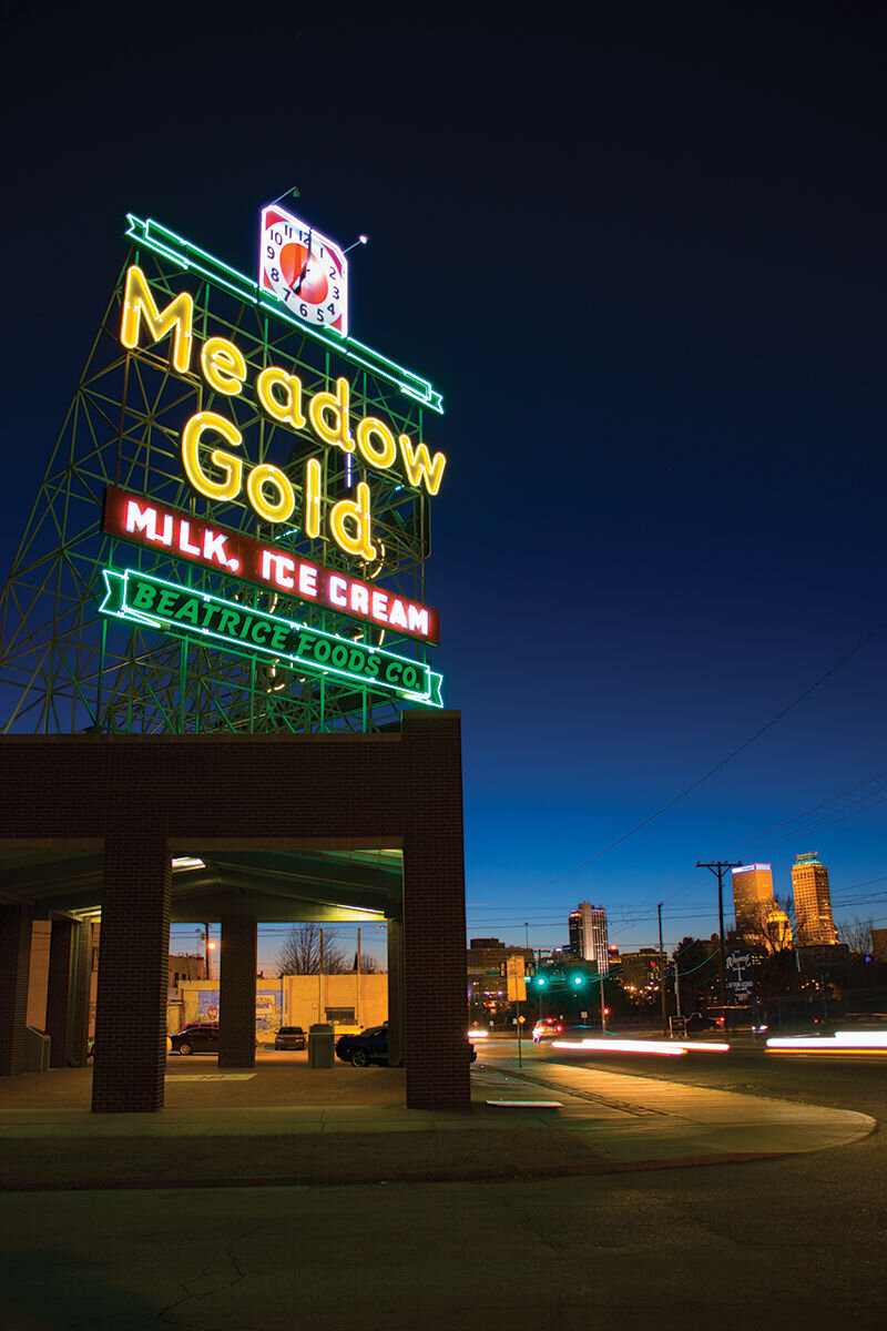 Meadow_Gold_HIstoric_sign